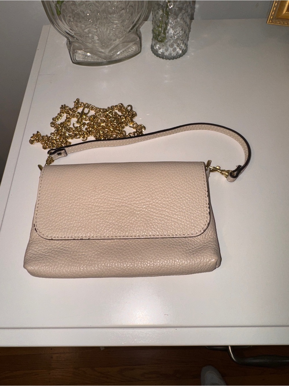 Chic Pebbled Mini Crossbody in Blush Pink with Gold Chain